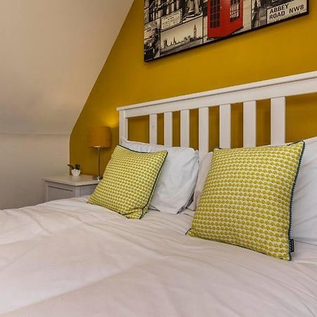 Dovecote House Beeston Private Parking 15Mins From Nottingham City Centre Close To Qmc Hospital ภายนอก รูปภาพ
