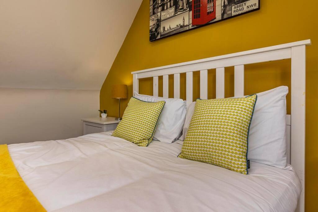 Dovecote House Beeston Private Parking 15Mins From Nottingham City Centre Close To Qmc Hospital ภายนอก รูปภาพ