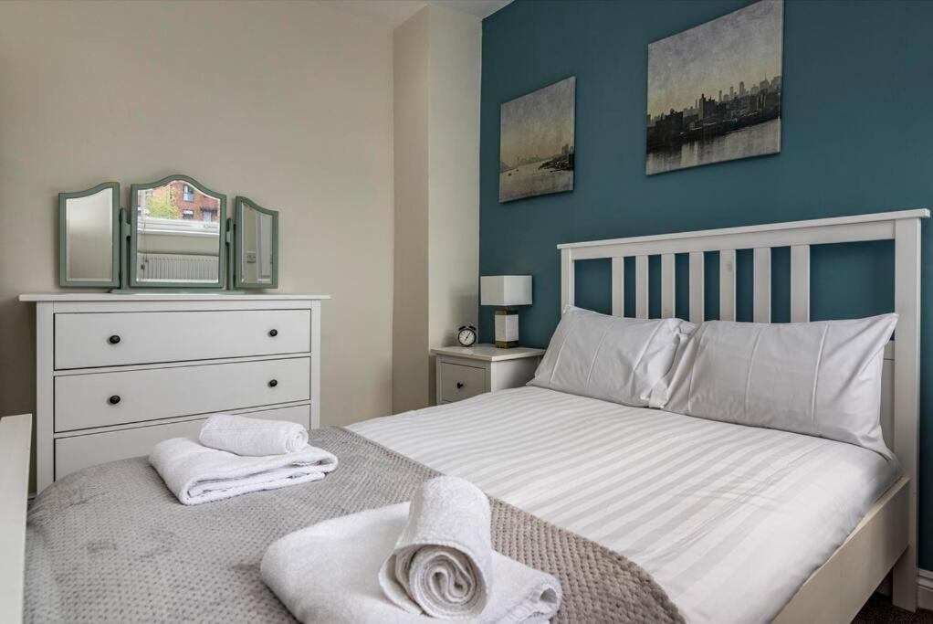Dovecote House Beeston Private Parking 15Mins From Nottingham City Centre Close To Qmc Hospital ภายนอก รูปภาพ